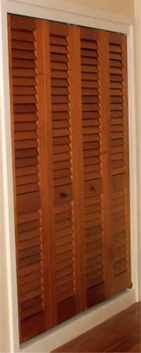 louvered door with fixed Plantation louvers