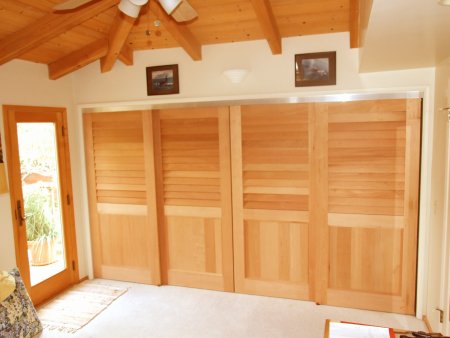 3.1/2'' californian louvered sliding closet doors