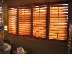Californian 3.1/2" Operable Louvered Shutters